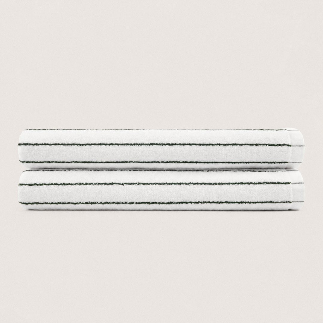 Folded Ultrasoft bath sheets (Cloud White & Olive Green)