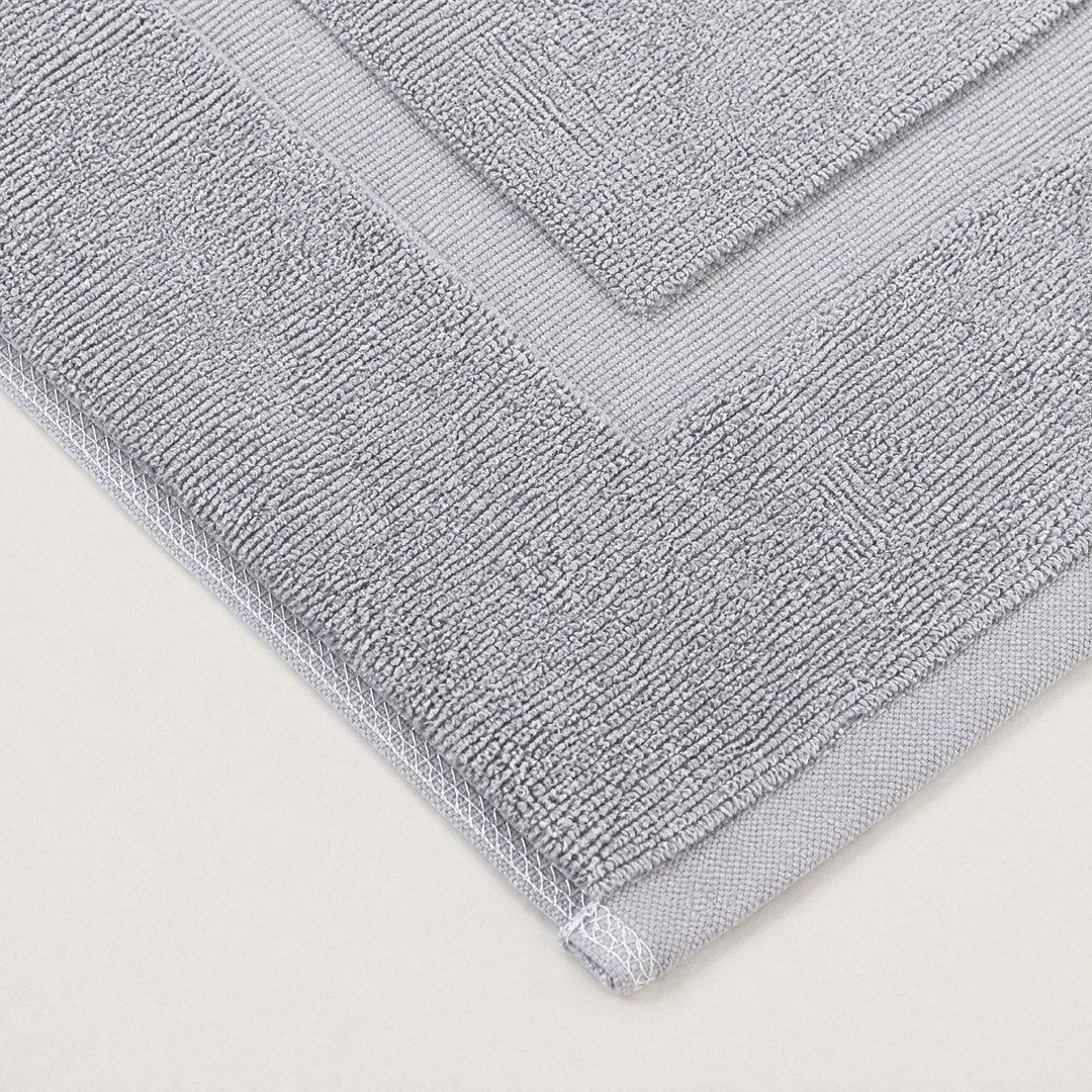Cotton Bath Mat corner close-up (Stone Grey)