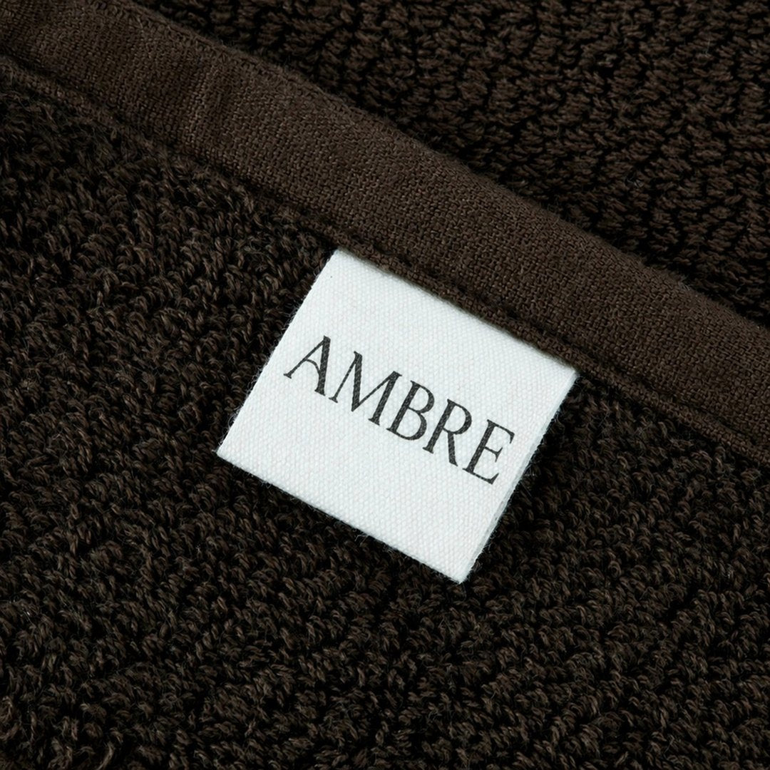 Woven Ambre label close-up (Espresso Brown)